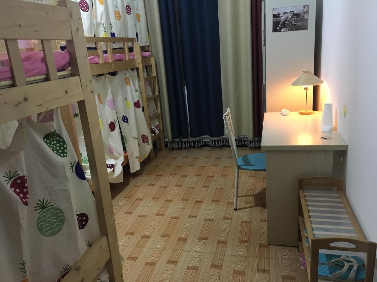 Shilin Zhuo Qie Hostel エクステリア 写真